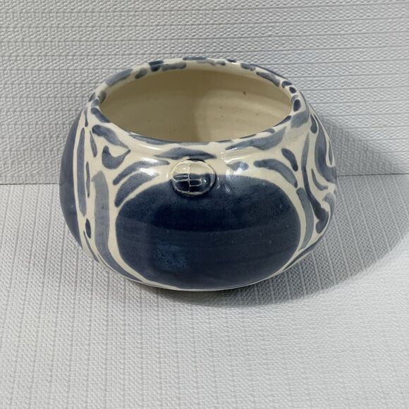 Blue & White Swirl Stoneware Planter Flower Pot Round Wheel Thrown Maker’s Mark - Picture 12 of 17